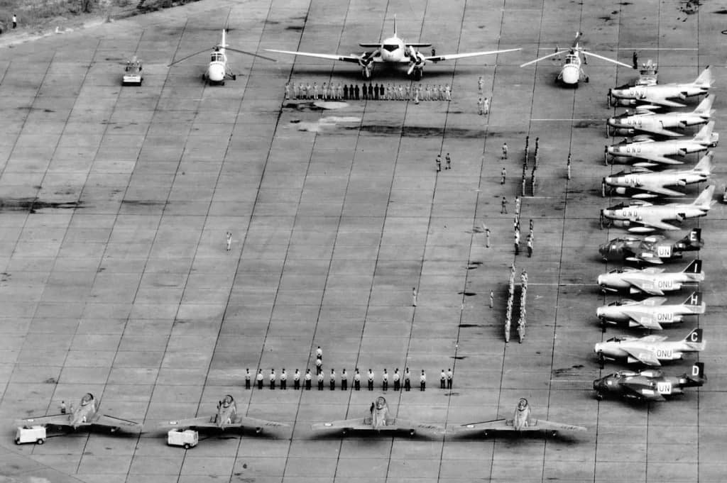 Luftaufnahme der Infrastruktur von Kamina Air Base