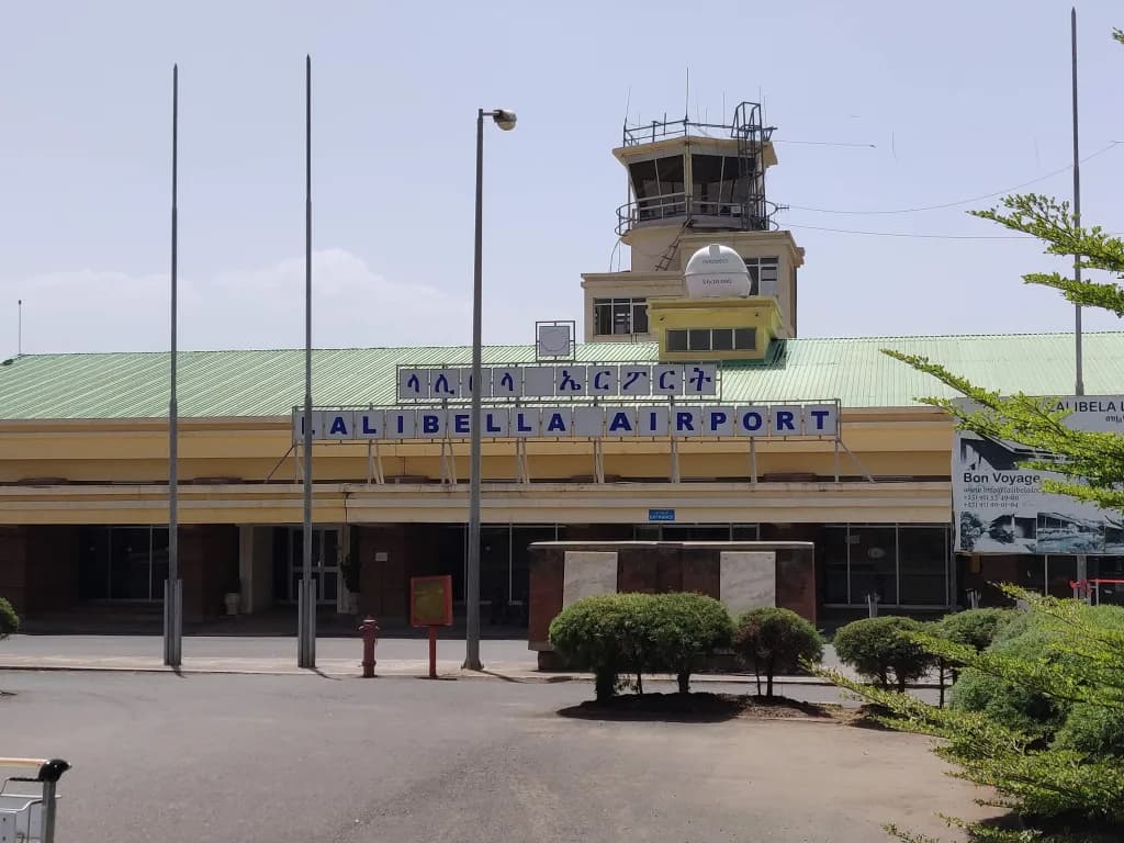 Luftaufnahme der Infrastruktur von Lalibela Airport