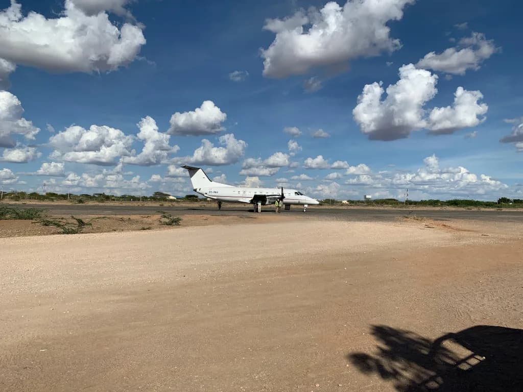 Luftaufnahme der Infrastruktur von Garissa Airport