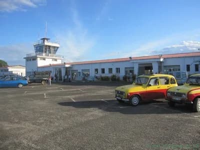 Vue aérienne de l'infrastructure de Sambava Airport