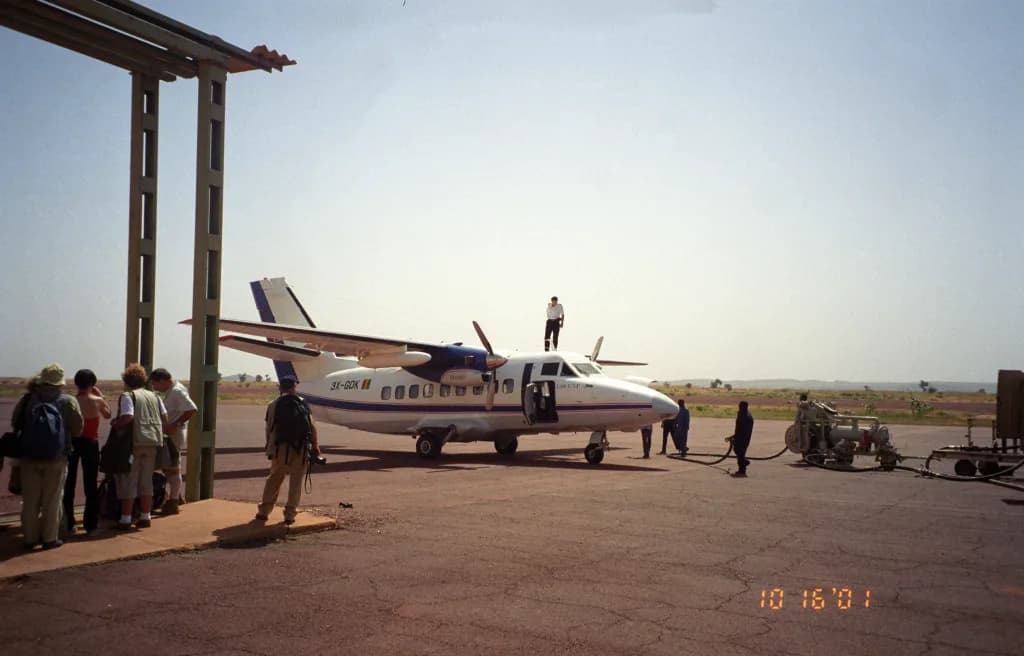 Luftaufnahme der Infrastruktur von Mopti Airport