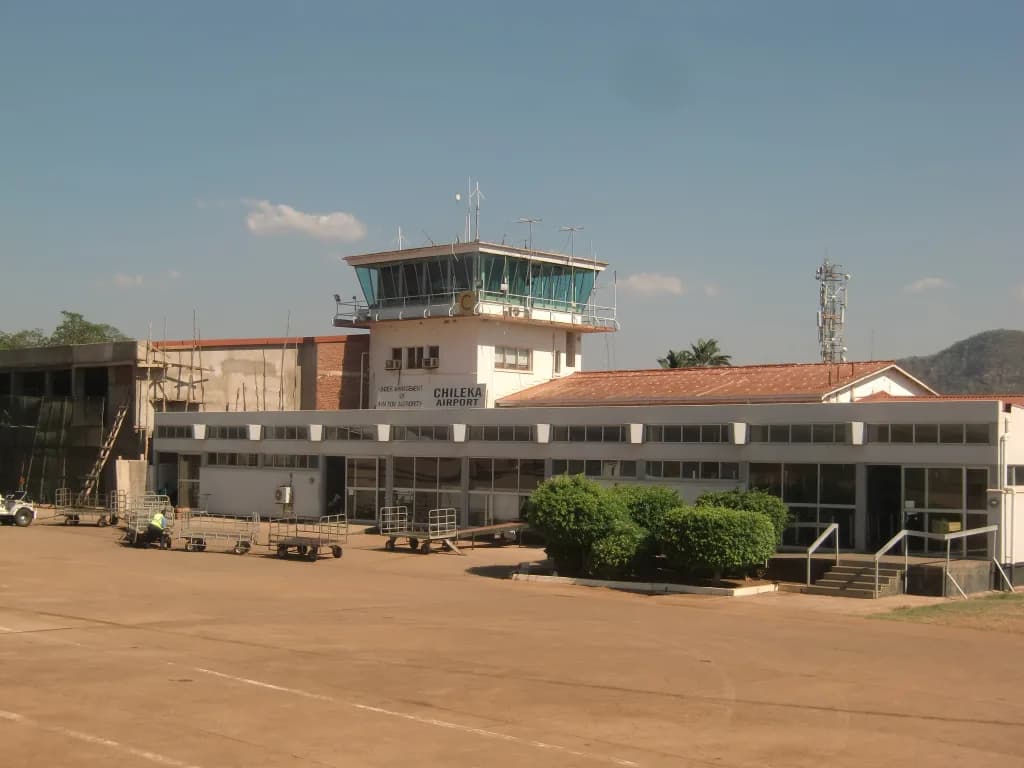 Luftaufnahme der Infrastruktur von Chileka International Airport