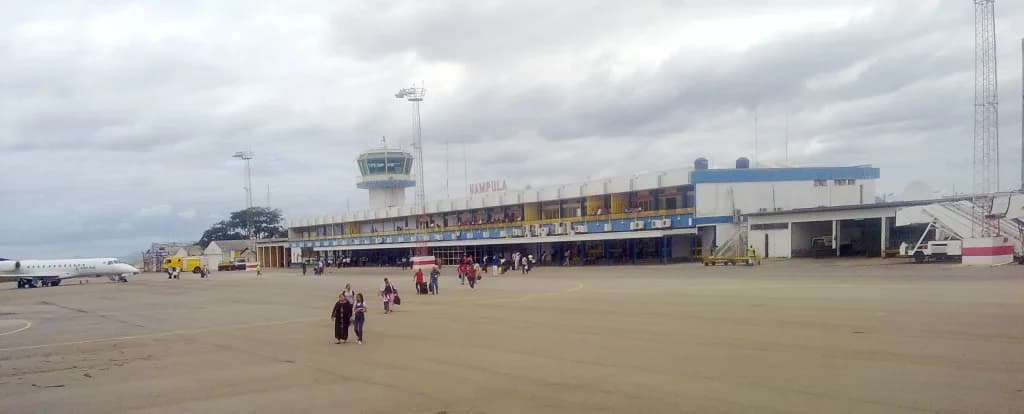 Panorama infrastruktury portu Przewodnik po porcie lotniczym Nampula Airport (APL)