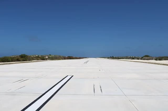 Luftaufnahme der Infrastruktur von Assomption Airport