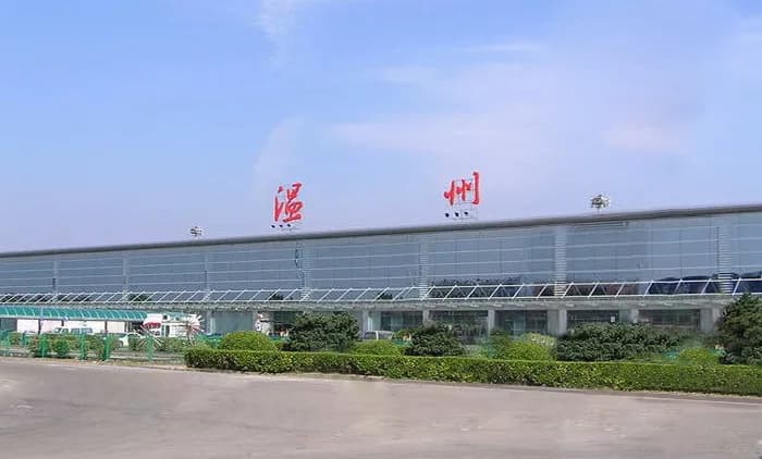 Panorama infrastruktury portu Wenzhou Longwan International Airport