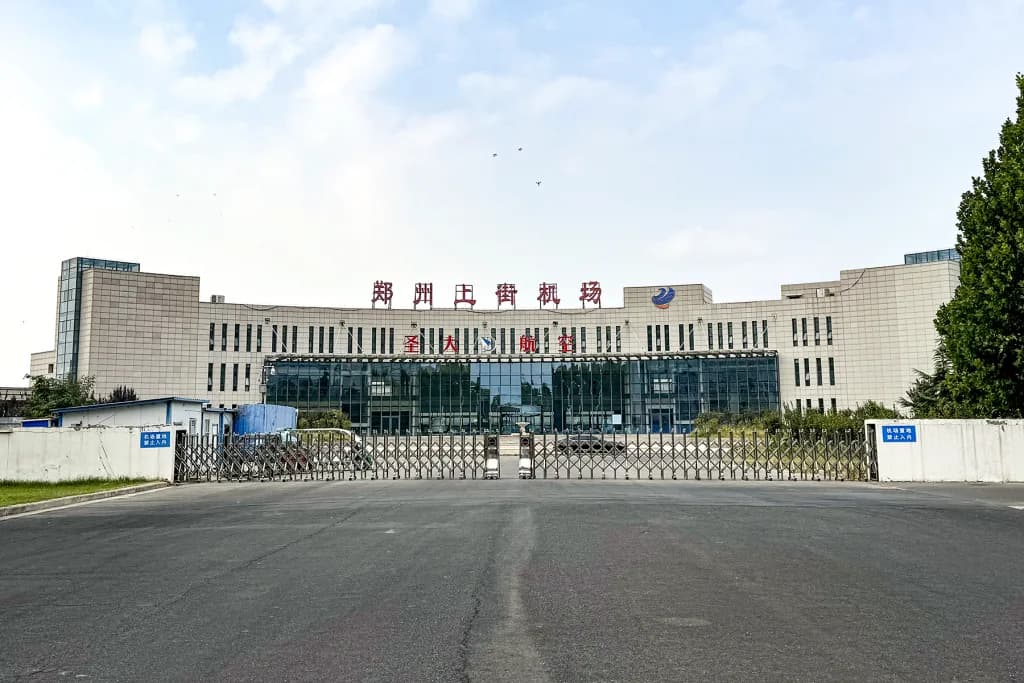 Panorama infrastruktury portu Zhengzhou Shangjie Airport