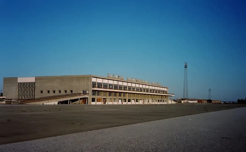 Vue aérienne de l'infrastructure de UNFICYP Nicosia Airport Heliport