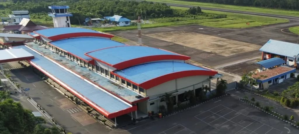 Panorama infrastruktury portu Sampit (H.Asan) Airport