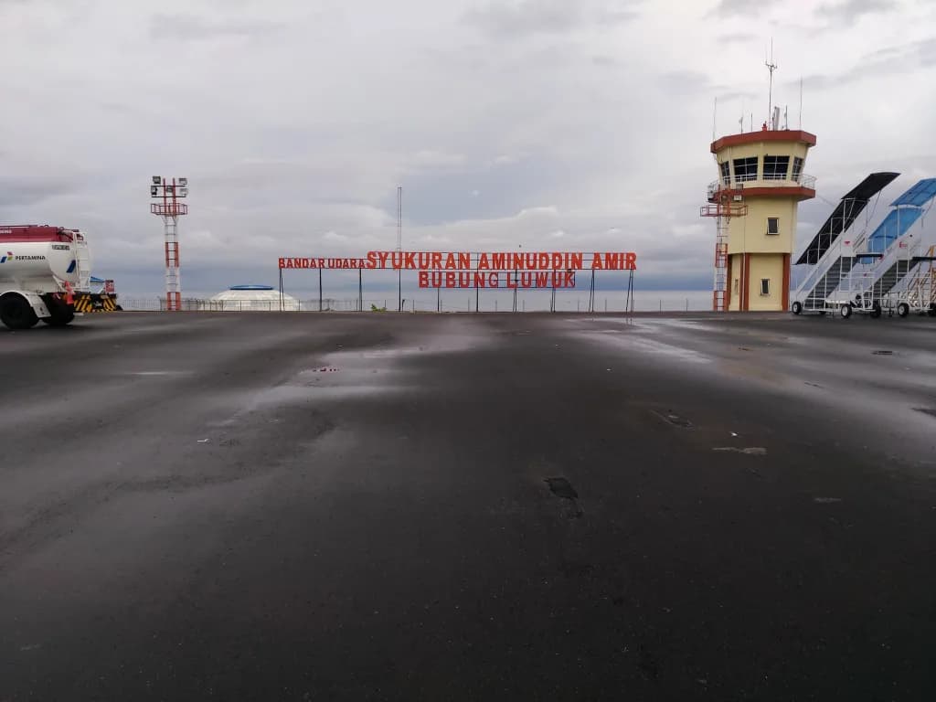 Aerial view of Syukuran Aminuddin Amir Airport airport infrastructure