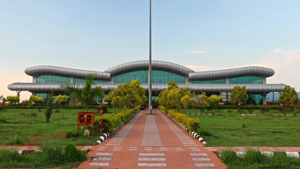 Luftaufnahme der Infrastruktur von Mysore Airport