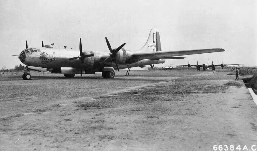 Luftaufnahme der Infrastruktur von Piardoba Airfield