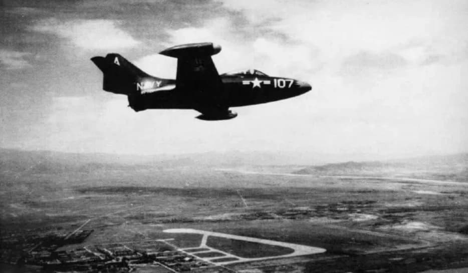Luftaufnahme der Infrastruktur von Yonpo Air Base