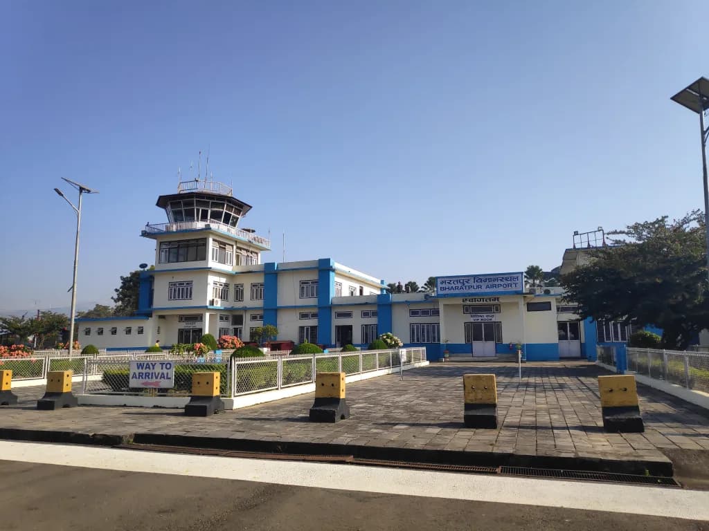Luftaufnahme der Infrastruktur von Bharatpur Airport