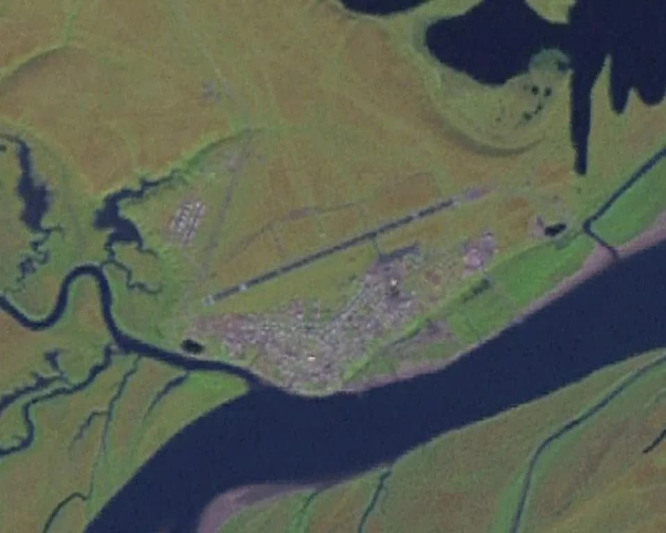 Luftaufnahme der Infrastruktur von Chokurdakh Airport