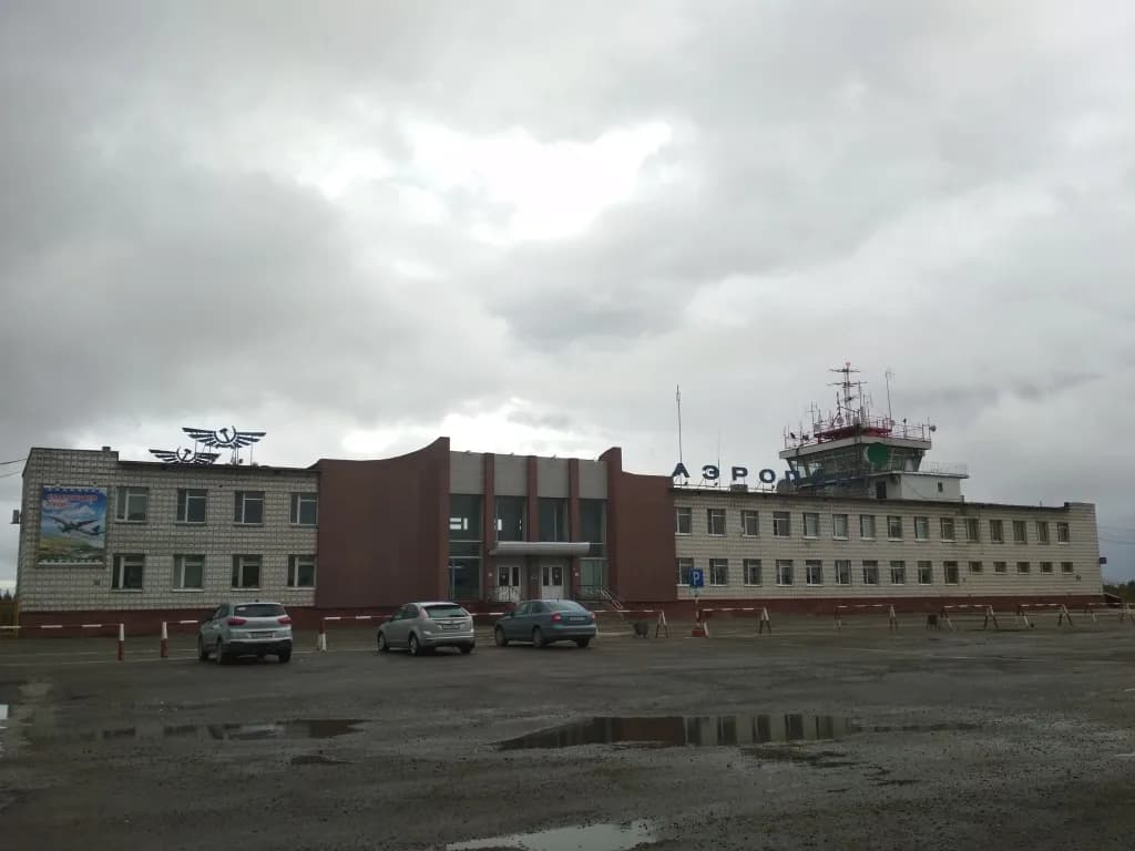 Panorama infrastruktury portu Usinsk Airport