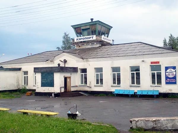 Luftaufnahme der Infrastruktur von Ust-Kut Airport