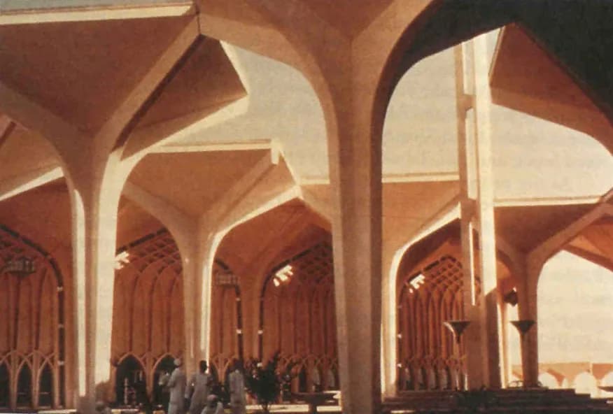 Luftaufnahme der Infrastruktur von King Abdulaziz Air Base