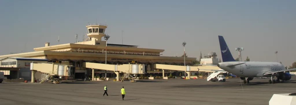 Luftaufnahme der Infrastruktur von Aleppo International Airport