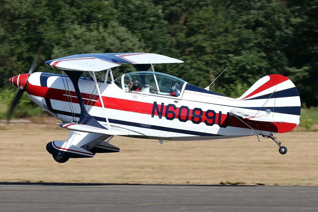 Luftaufnahme der Infrastruktur von Genk Zwartberg Airfield