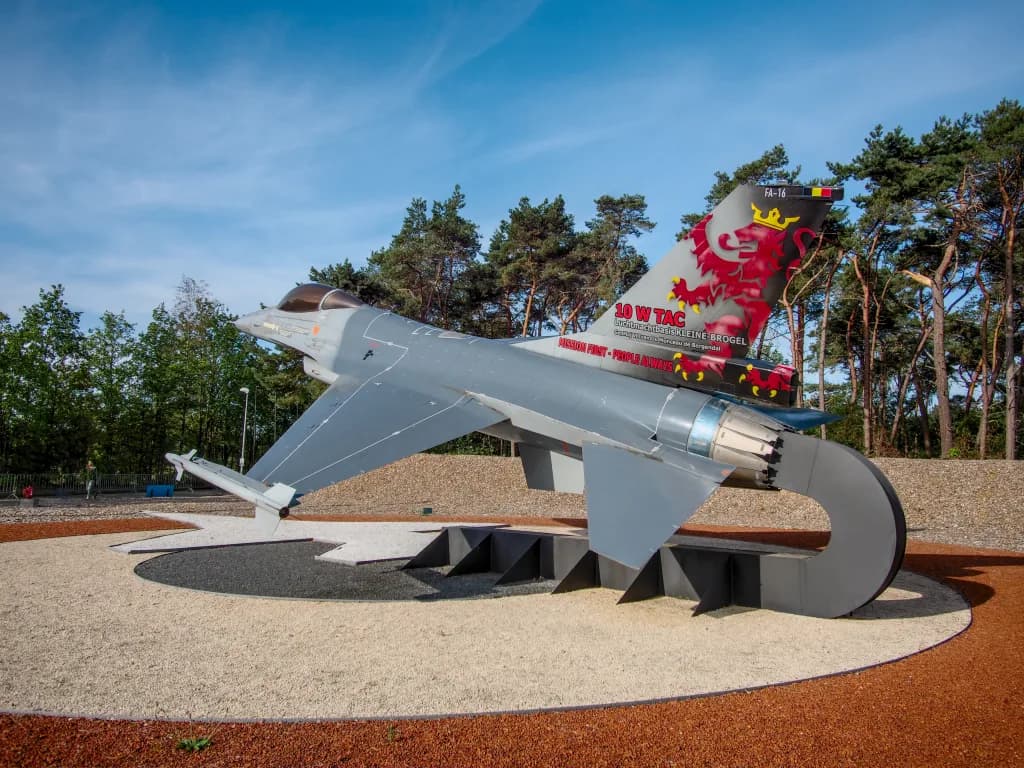 Vue aérienne de l'infrastructure de Kleine Brogel Air Base