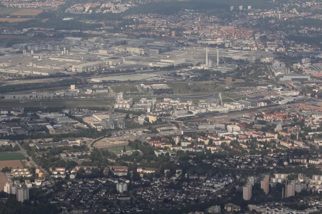 Luftaufnahme der Infrastruktur von Böblingen Hospital Heliport