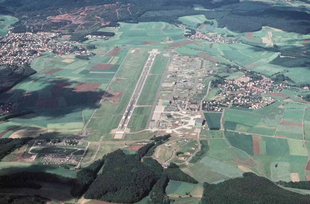 Luftaufnahme der Infrastruktur von Sembach Air Base