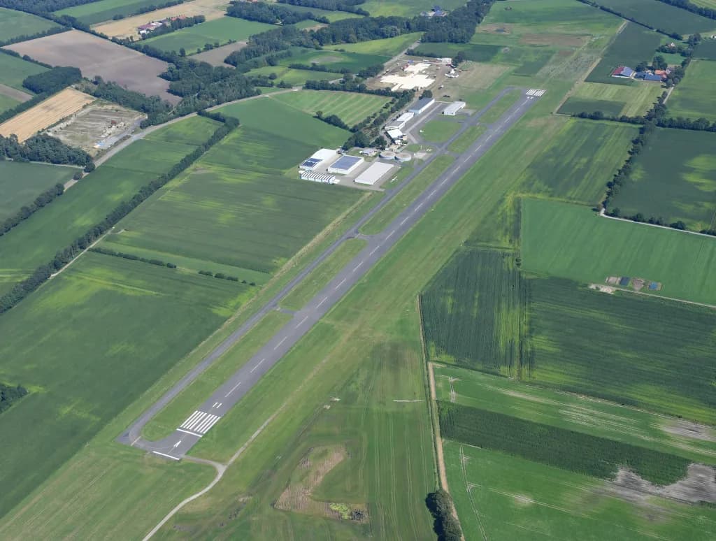 Luftaufnahme der Infrastruktur von Stadtlohn-Vreden Airfield