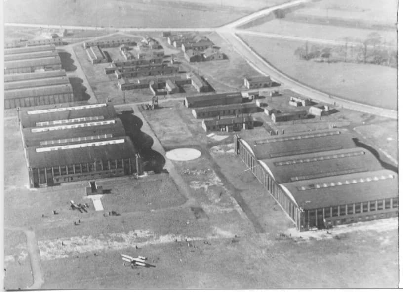 Luftaufnahme der Infrastruktur von Alexandra Park Aerodrome