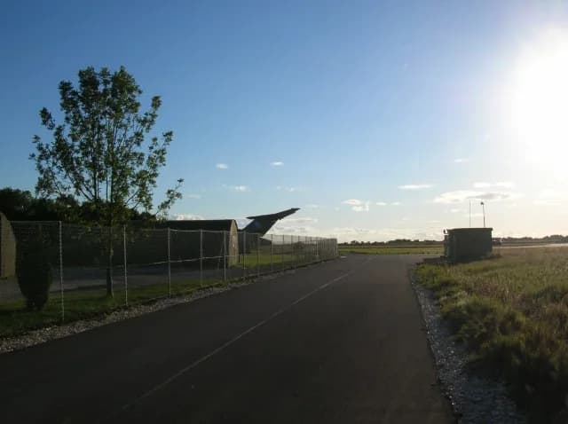 Luftaufnahme der Infrastruktur von Elvington Airfield