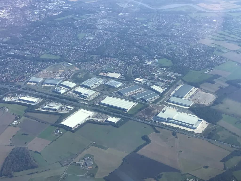 Luftaufnahme der Infrastruktur von RAF Burtonwood