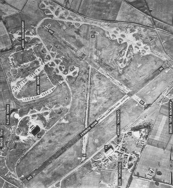 Luftaufnahme der Infrastruktur von RAF North Pickenham
