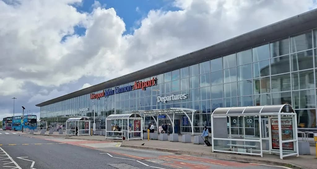 Vue aérienne de l'infrastructure de Speke Airport