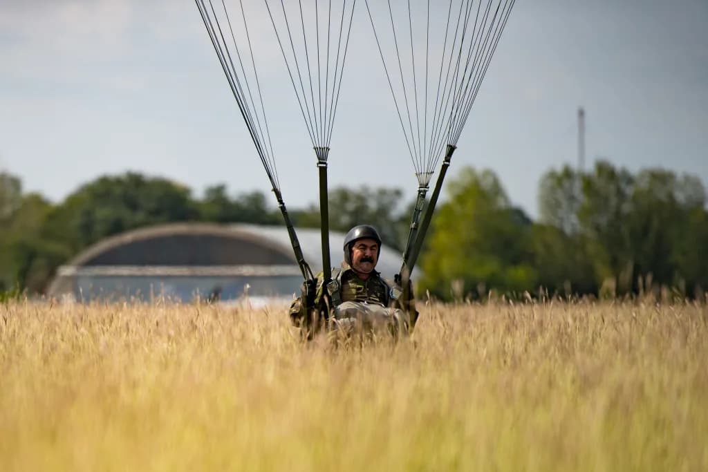 Luftaufnahme der Infrastruktur von Boboc Air Base