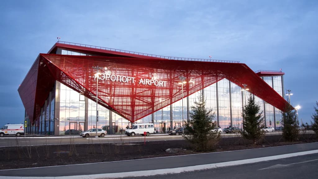 Luftaufnahme der Infrastruktur von Saransk International Airport