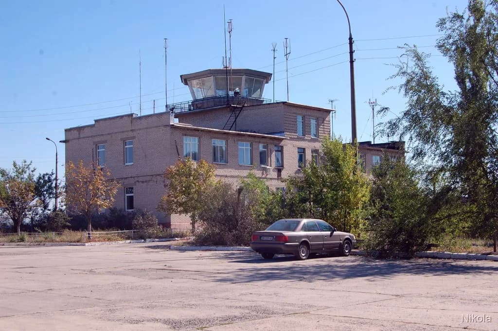 Luftaufnahme der Infrastruktur von Sievierodonetsk Airport