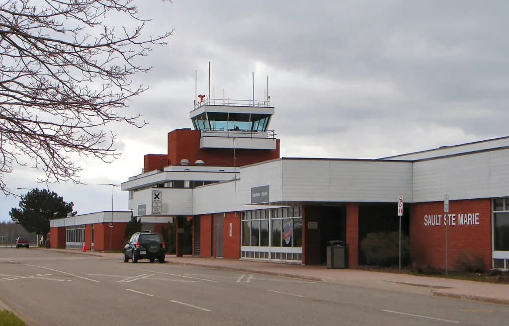Panorama infrastruktury portu Sault Ste Marie Airport