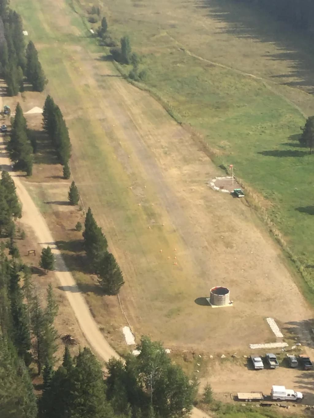 Panorama infrastruktury portu Big Creek Airport