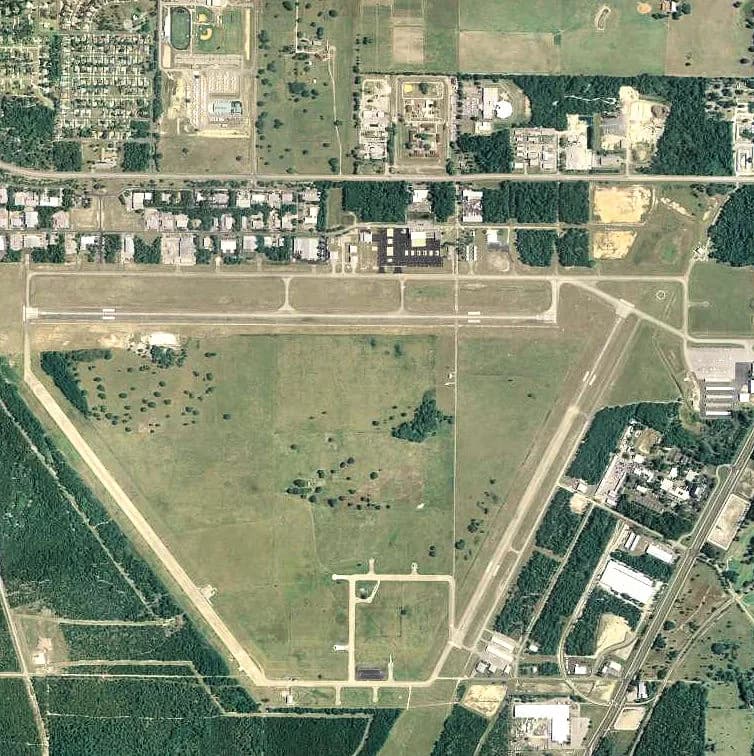 Aerial view of Brooksville–Tampa Bay Regional Airport airport infrastructure