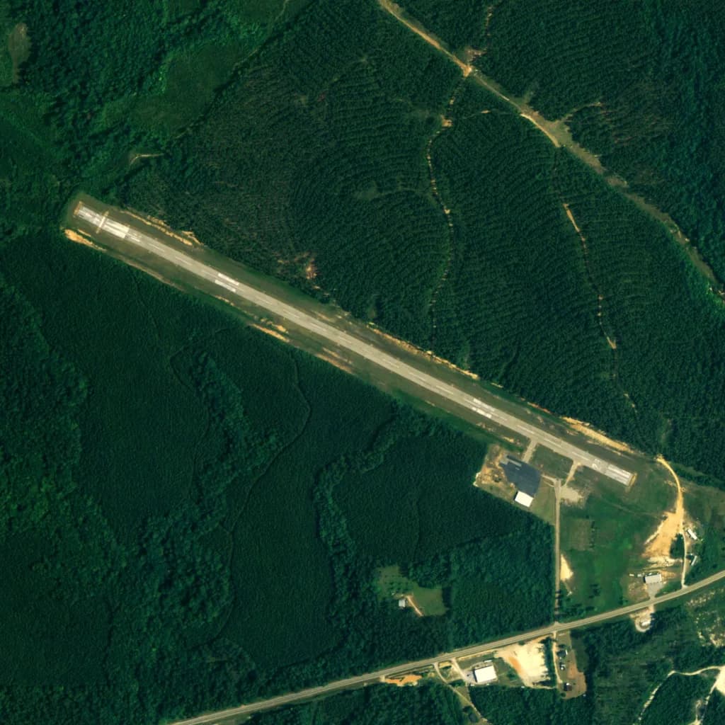 Aerial view of Butler-Choctaw County Airport airport infrastructure