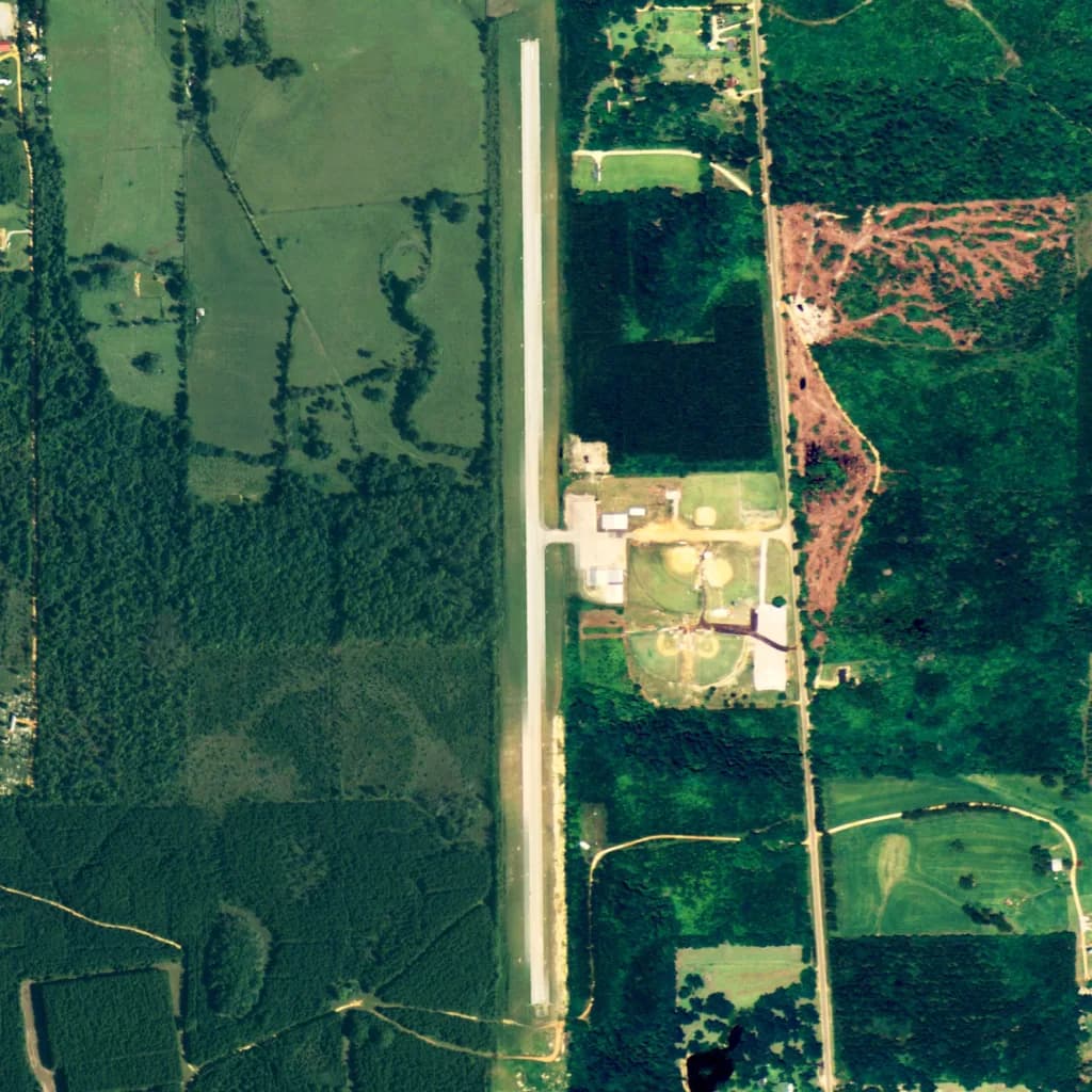 Vue aérienne de l'infrastructure de Camden Municipal Airport