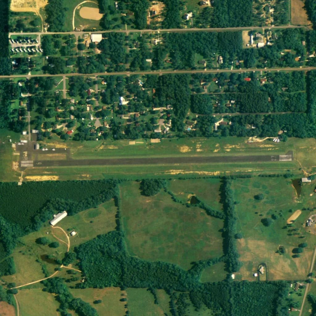 Panorama infrastruktury portu Centre Municipal Airport
