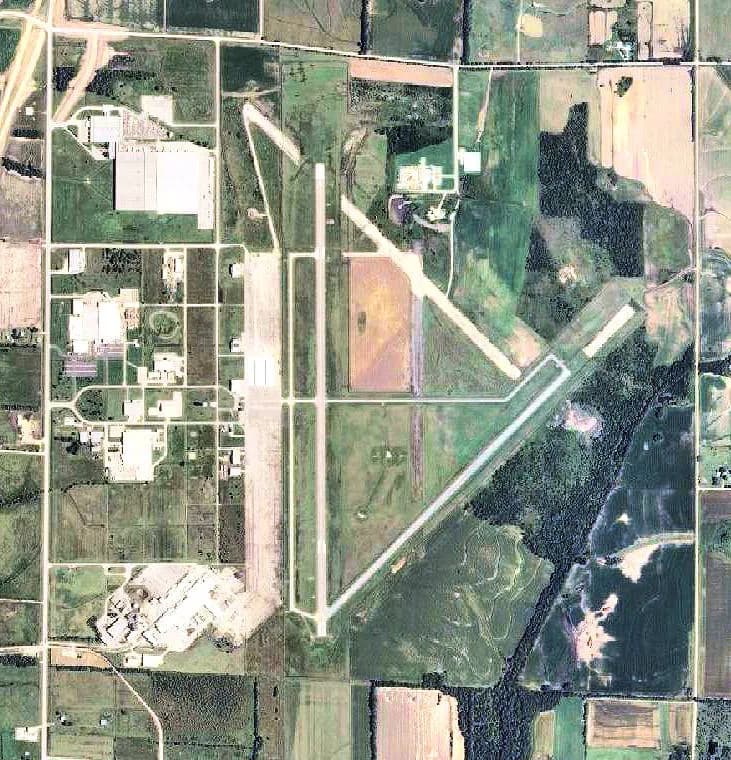 Aerial view of Coffeyville Municipal Airport airport infrastructure