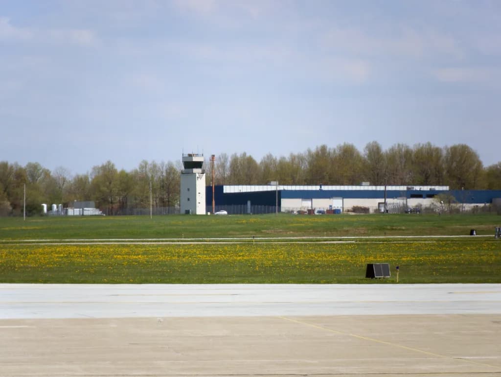 Aerial view of Cuyahoga County Airport airport infrastructure