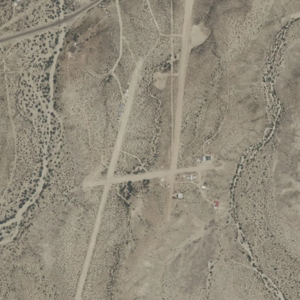 Luftaufnahme der Infrastruktur von Flying J Ranch Airport