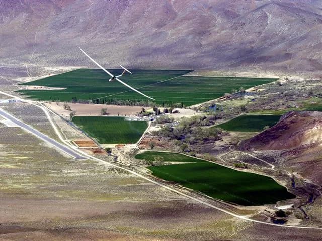 Luftaufnahme der Infrastruktur von Flying M Ranch Airport