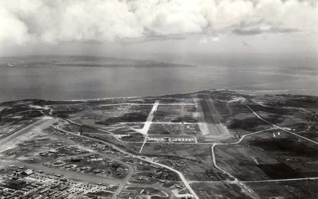Vue aérienne de l'infrastructure de Kobler Field