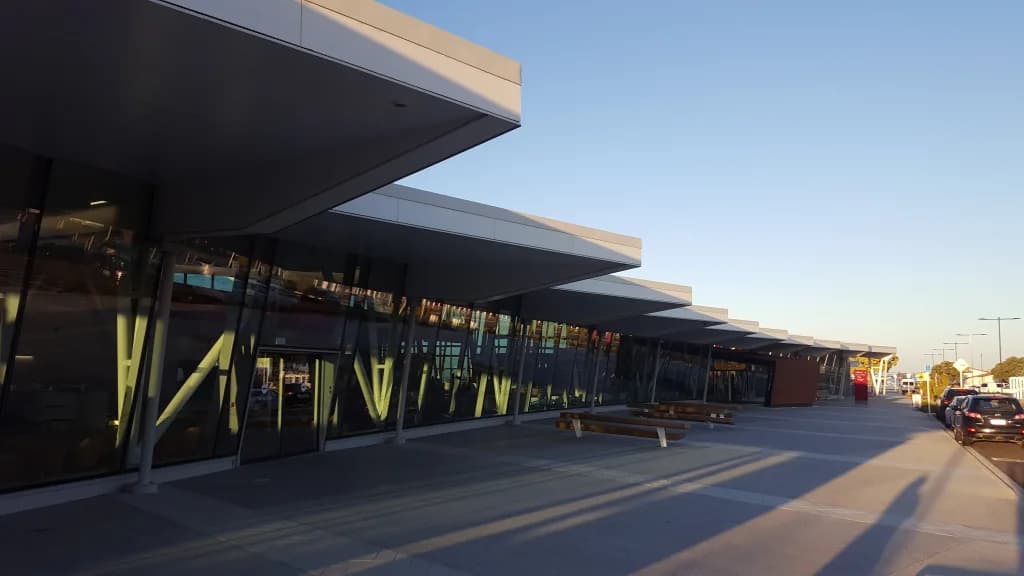 Luftaufnahme der Infrastruktur von New Plymouth Airport
