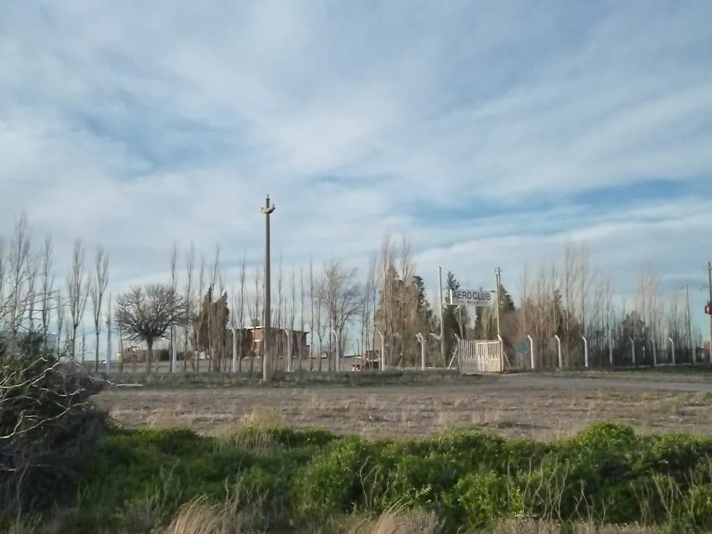Vue aérienne de l'infrastructure de Trelew Aeroclub Airport