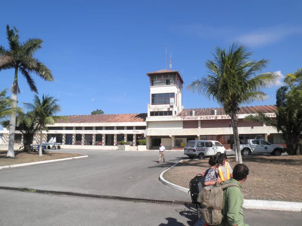 Luftaufnahme der Infrastruktur von Capitán Av. Salvador Ogaya G. airport
