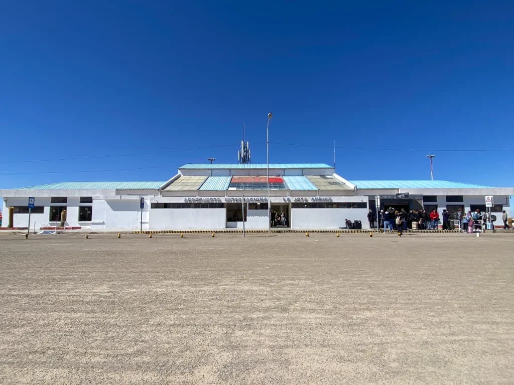 Panorama infrastruktury portu Joya Andina International Airport